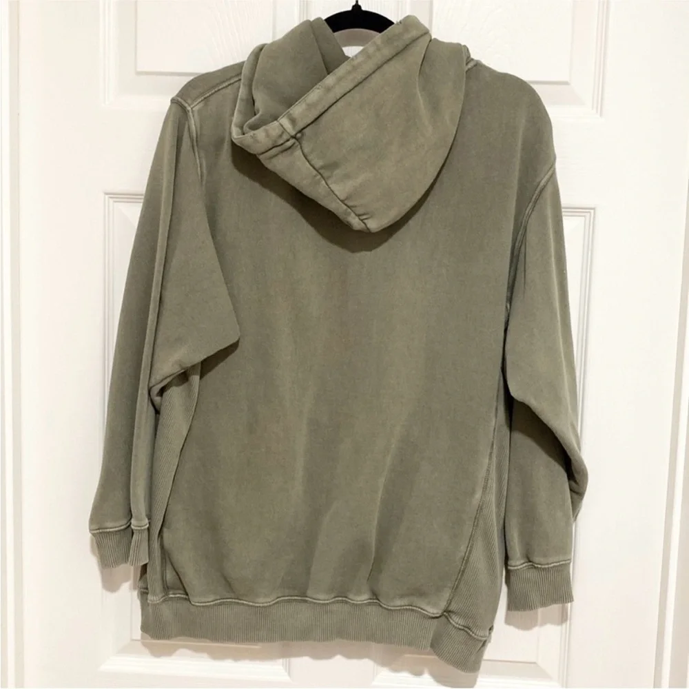(2) Aerie Oversized Gray & Olive Green Pullover Hoodies Size Small - Picture 3 of 7